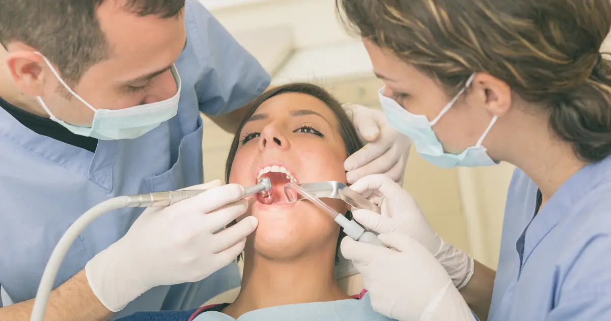 assistente studio odontoiatrico